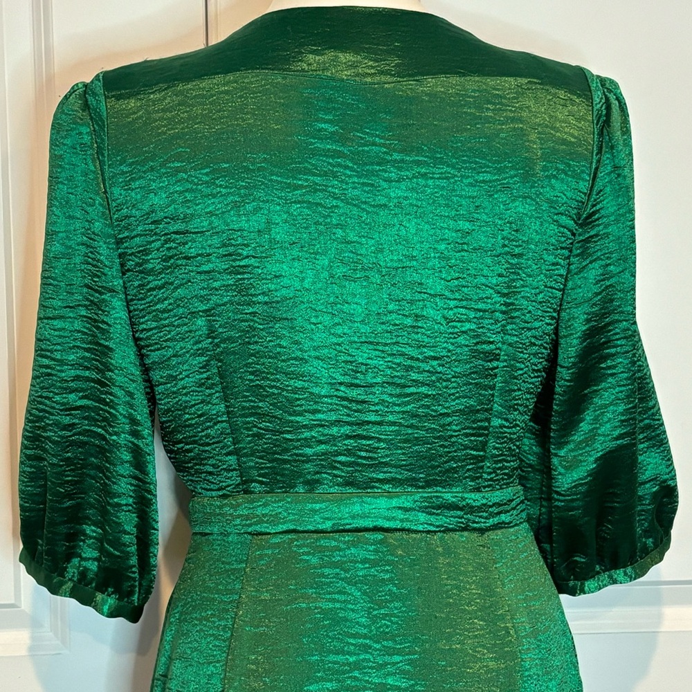ba&sh Camil Green Short Sleeve Wrap Textured Satin Cocktail Dress 8 - Picture 9 of 13